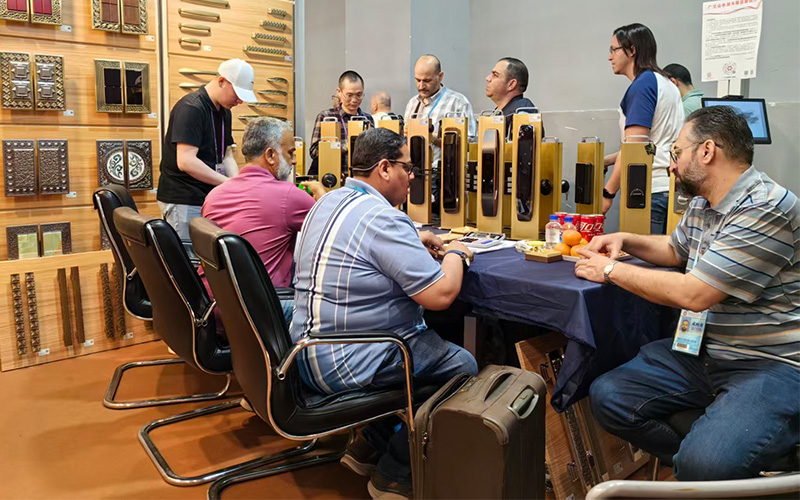  Aluminum Alloy Door Handles, Zinc Alloy Furniture Handles